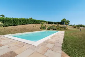 Villa i Piandimeleto med Pool og Sauna - Image 2