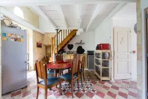 Cozy cottage with garden and pool, capacity 5/7 people - Image 2