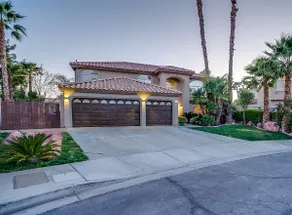Simply PARADISE! Resort Inspired Pool + 5 BR/3BA - Image 4