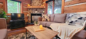 Canadian Classic Waterfront Cottage - Image 3