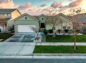Spacious 4BR Home near UC Merced - Image 3
