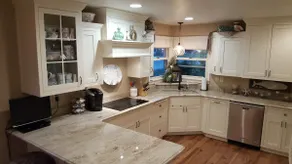 Green Bay House - Image 3