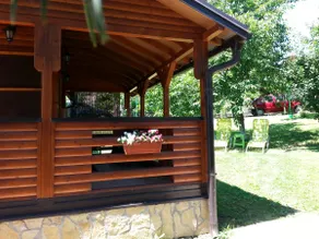 Brvnara Vrdnik 1 – Cabin for families near spa - Image 5