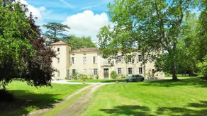 In a castle park - Stone House - 6 people - Image 4