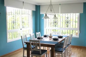 Stunning House with Private Pool, Garden & BBQ - Image 4