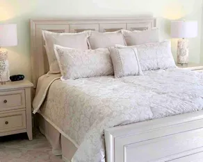 Privat Beach Vacation Condo - Image 2