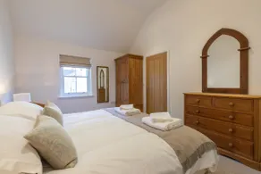 Trinity Cottage, YORK - Image 2