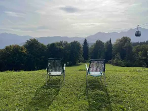 Apartment with mountain view surrounded by nature - Image 2