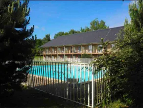 ⛵️Le Voilier ⛵️Honfleur T2 residence with pool - Image 2