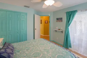 Rooms with a Pool - Image 5