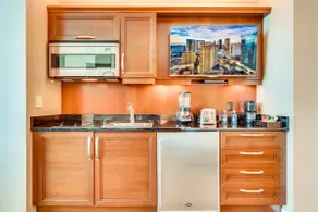 Jet Deluxe Balcony Studio Signature Condo Hotel - Image 2