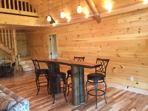 Country Log Cabin-15 min to Asheville - Image 4