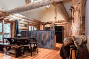 Amaruq Log Cabin - August dates available! - Image 4