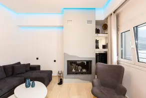 Ocean Dream, a 2 bedroom apt on the beach! - Image 2