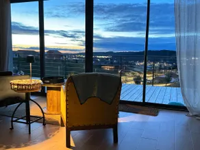 The Elegant: Comfort, Air Cond & Breathtaking View - Image 3
