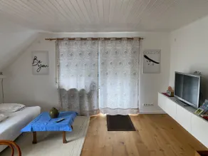 Sunshine Chalet / King Size Bed - Image 2
