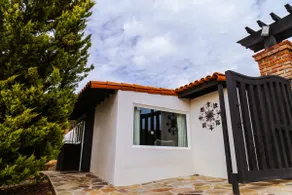 Romantic Suite in Valle de Guadalupe with a Pool & BBQ - Image 3