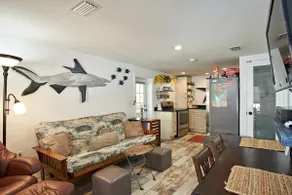 Las Palmas Beach Rentals unit 2 - Image 5