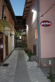 Guest House Sreder - Image 3