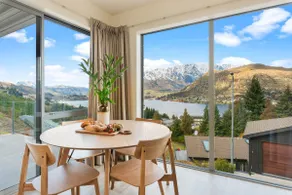 Quaint Sanctuary on Quartz - Image 4