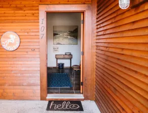 Pacific Soul Eco-Luxe Vacation Home - Image 2