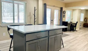 Relax with a Waterfall, Full Kitchen and King bed - Image 3