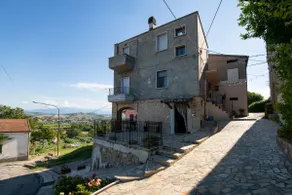 Medieval Tower – View of Gran Sasso – Apartment 1 - Image 4