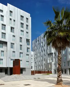 Durlet Beach Apartments - Image 4