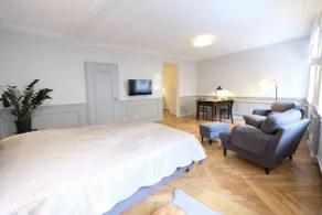 Charming Boutique Apartment Oscar - Image 5