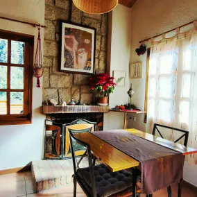 Cabaña de Madera El Roserar de Montseny Homestay - Image 5