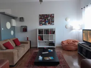 Central and convenient 2 bedrooms @Mao Tse Tung - Image 3