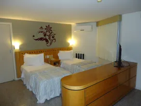 512 💖Exquisite Luxury Sea Front Suite, - Image 2