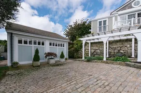 Watch Hill Luxury steps from everything - Image 5