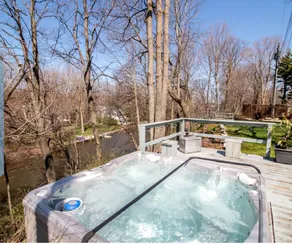 Serenity House on the River - Image 2