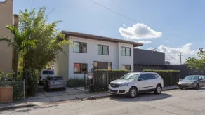 Unit 2- Miami Wynwood place with private entrance - Image 3