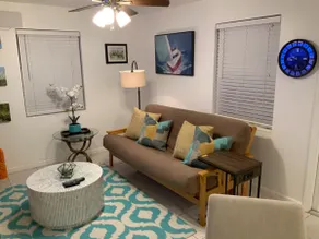 Cozy 2 bedroom near intercoastal & beaches - Image 5
