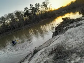 River-Fun-Fishing Cabin - Image 3