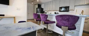 Longer Term Rental Furnished Modern Apartment - Image 4