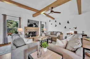 Best of Both Worlds Lakehouse - Image 3