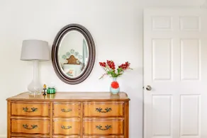 Bear Creek Cottage Serene Texas Getaway - Image 4