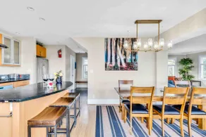 Fabulous Space Needle Views in Queen Anne - Image 5