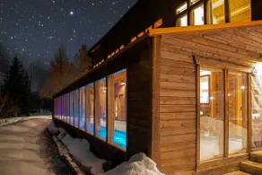 Chalet with Pool, hot tub, sauna and game barn! - Image 3