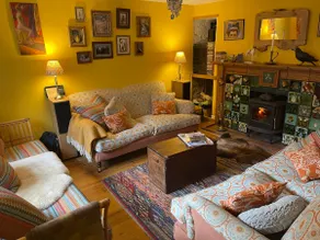 Sausage Cottage in Oakford Village 4 Bed Garden Local Pub - Image 2