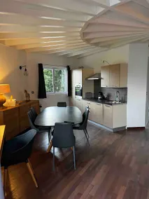 House equipped with 9x4 meter pool - Image 5