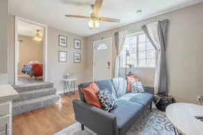 New York Theme Suite 1BD/1BR ~Close To Shop - Image 5