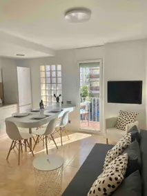 Sea View Apartment near Beach in Calella - Image 2