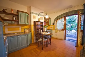 Casa Vacanze Geranio: a stone's throw from the pool - Image 4