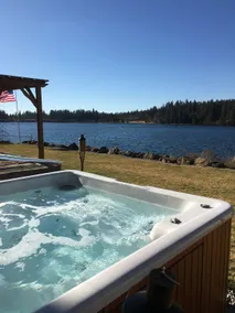 The Serene Suite by the Lake - Image 3