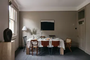 The Curator's Apartment - Spacious 2 Bedrooms - Image 2