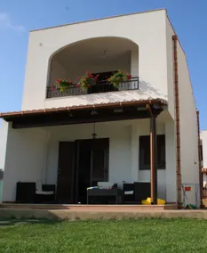 Entire Villa by the sea kite surf - Image 2